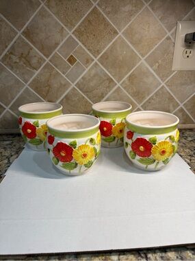 Vintage Lefton Japan #824 Set of 4 Floral Ceramic Planters Raised Poppy Flowers